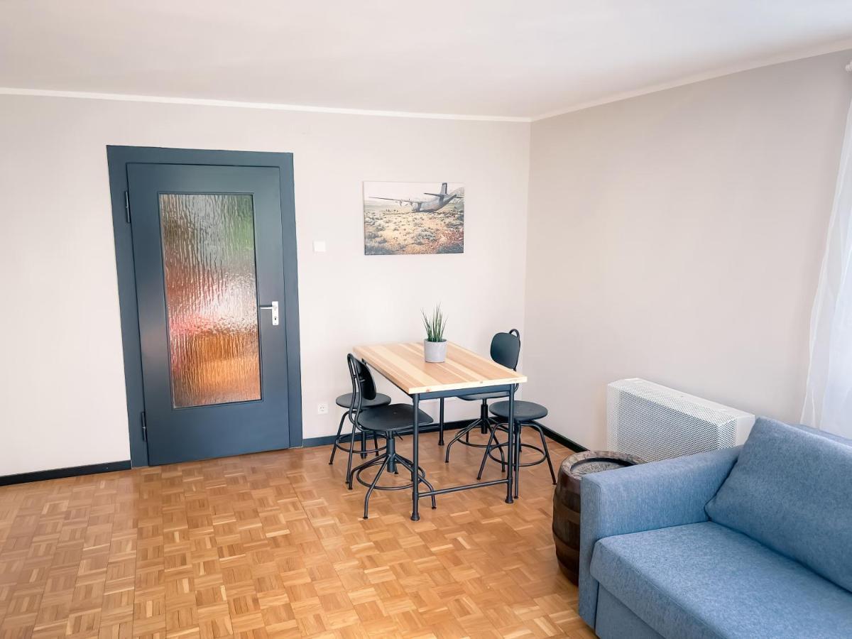 E10-Apartment Neuhausen auf den Fildern Exteriör bild